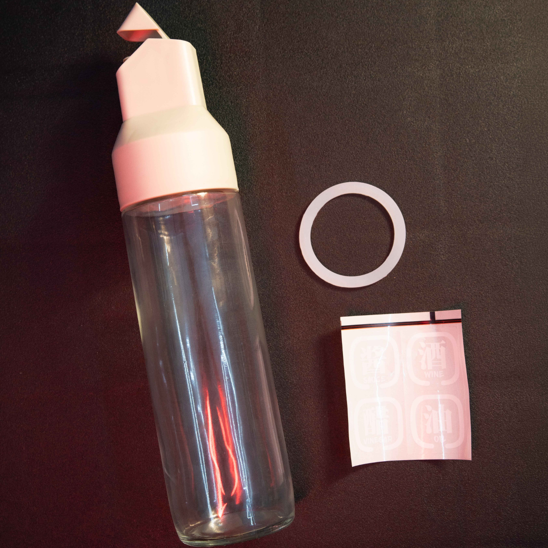 Glass Oil Dispenser Bottle with Flip Lid, Silicone Ring & Kitchen Labels Kit