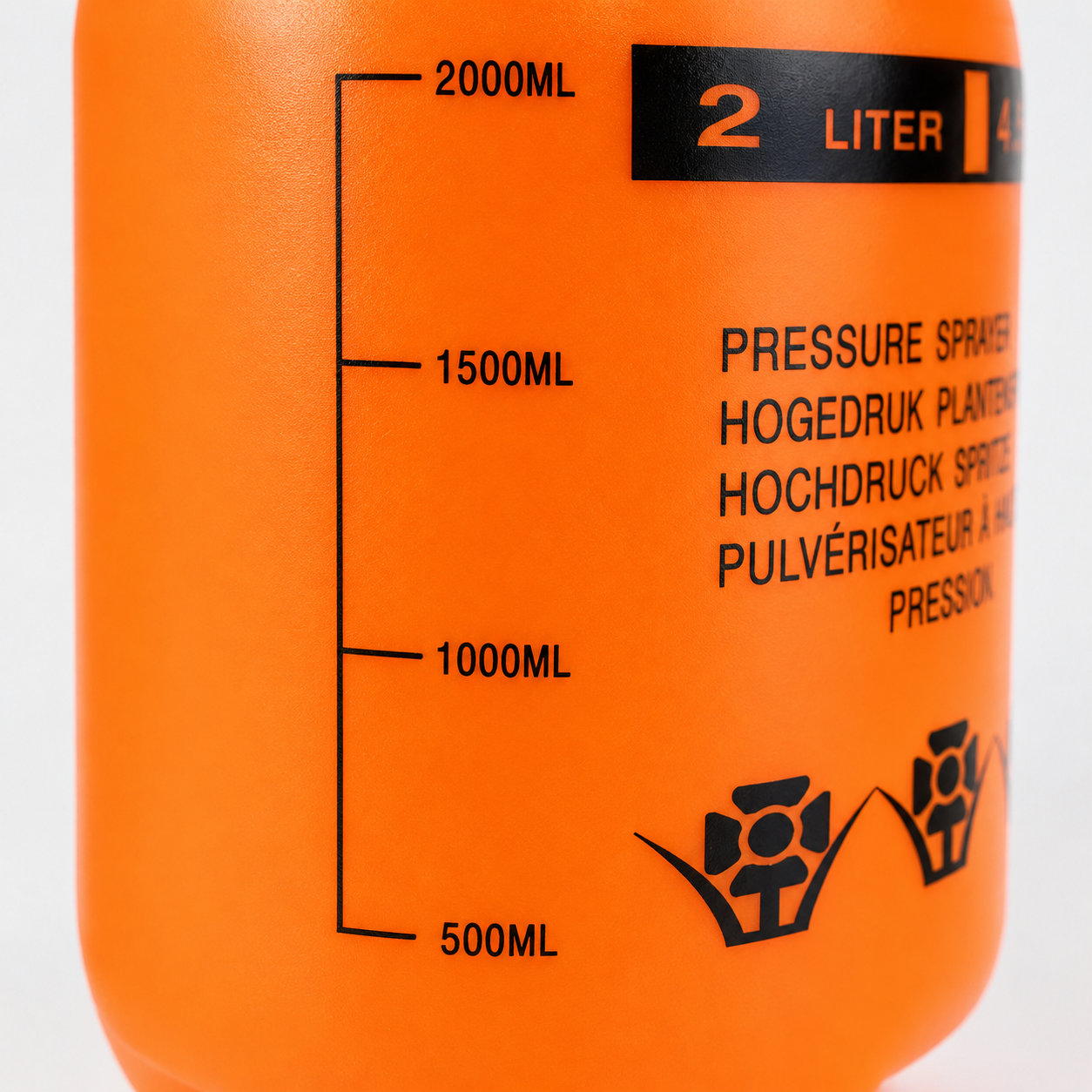Multi-Use 2L Hand Pump Sprayer with clear 500ml to 2000ml measurement markings for accurate liquid filling and monitoring.