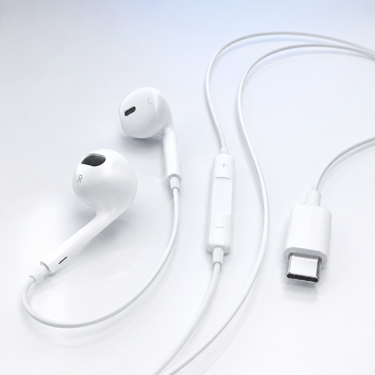 USB-C wired earphones with inline remote and microphone
