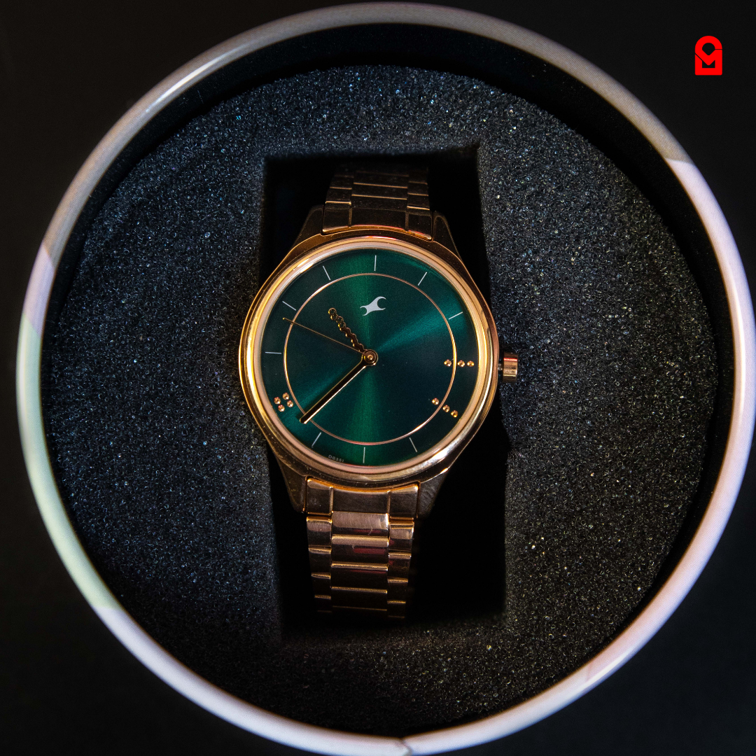 Verona Green Gold Watch in premium presentation box emerald dial gold bracelet luxury watch.