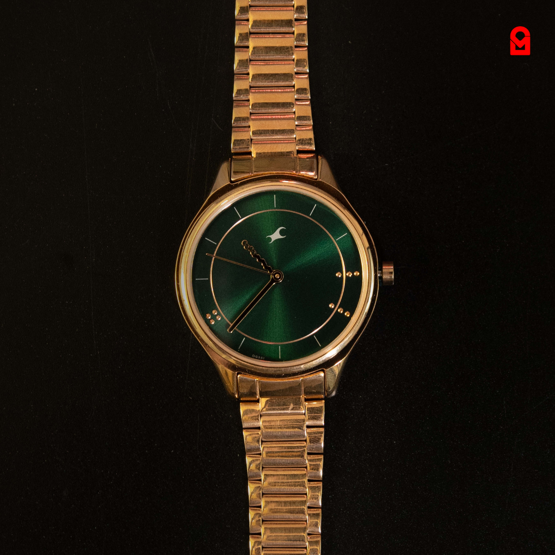 Verona Green Gold Watch with emerald sunburst dial and gold stainless steel bracelet luxury analog watch.