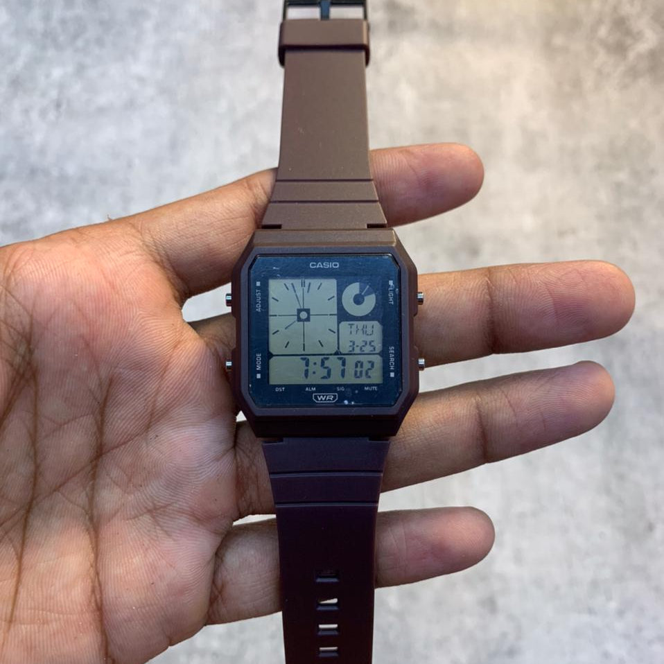 Retro Square Digital Quartz Watch