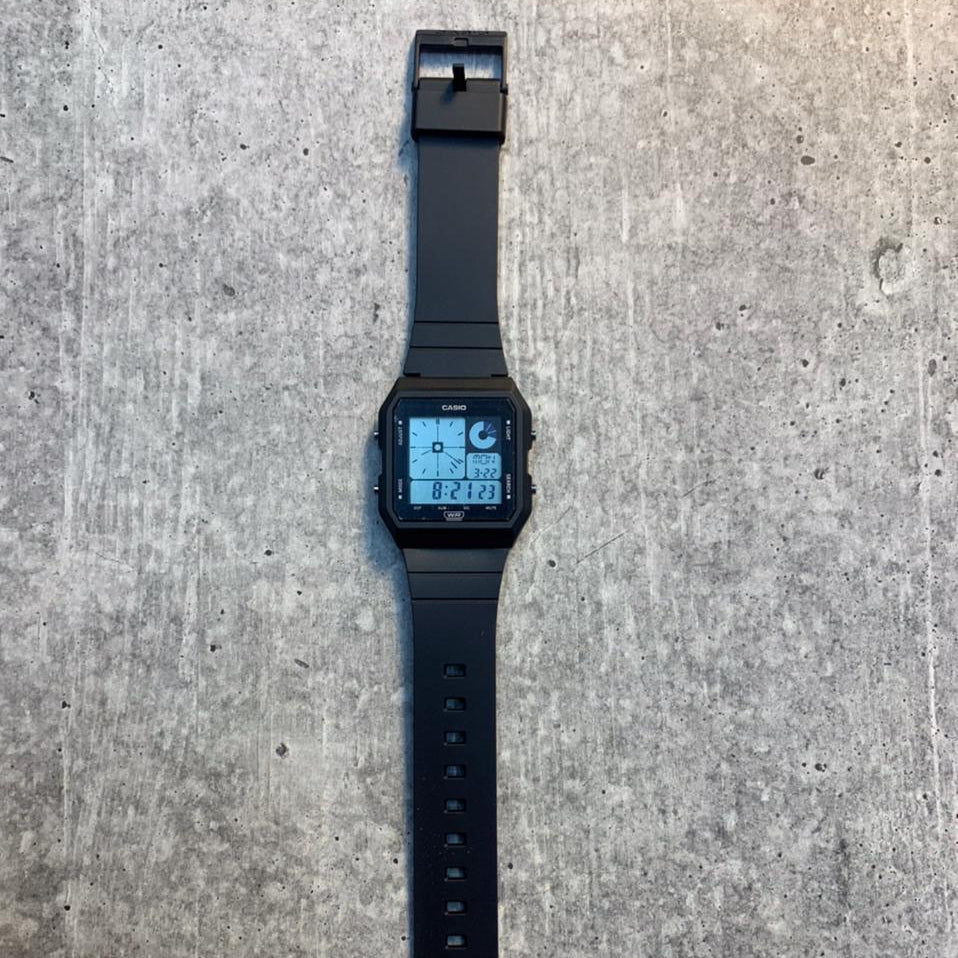 Retro Square Digital Quartz Watch